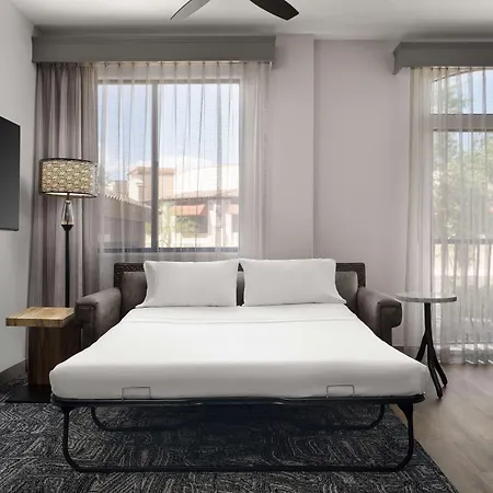 Embassy Suites Tucson - Paloma Village