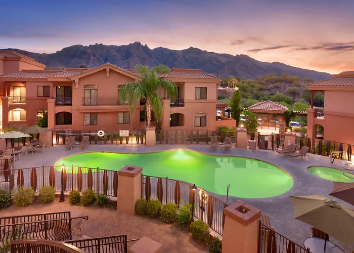 Hotel Embassy Tucson - Paloma Village Casas Adobes