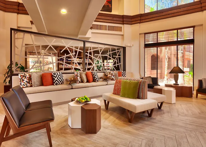 Hotel Embassy Tucson - Paloma Village 4*
